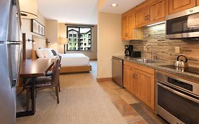 The Grand Summit Condos